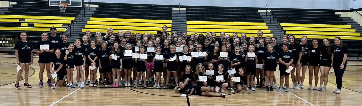 That’s a wrap! Camp was awesome! These girls can hoop. 💛👏🖤 Future and present Lady Falcons! 

#WEAREBUSHLAND