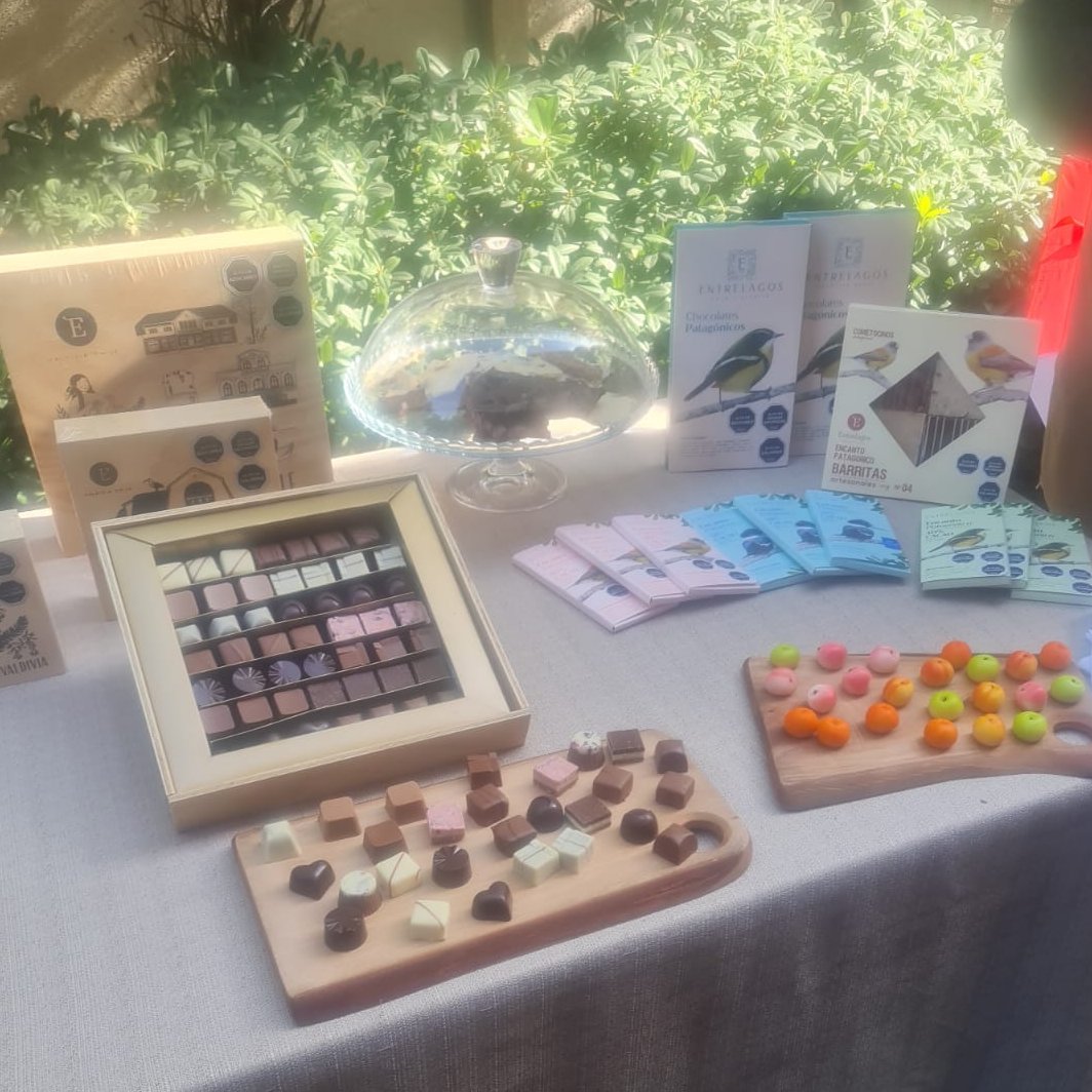 Gastronomía, productos locales, experiencias turísticas y cocina en vivo 👌. Eso y mucho más se vivió hoy en la Casa del Turismo durante el lanzamiento de la temporada de invierno de #ValdiviaCL 2024, iniciativa de la <a href="/munivaldivia/">MuniValdivia</a> que contó con el apoyo de <a href="/DescubreLosRios/">Sernatur Descubre Los Ríos</a>. 🙌