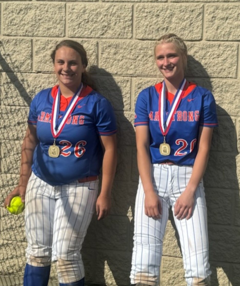 🥎 CONGRATULATIONS TO OUR PREDATORS  WPIAL 5A CHAMPIONS MADISON BAKER &amp; JORDYN KLINGENSMITH 🥎
Madison went the distance in the circle along with smashing the go ahead 2 run homerun in the bottom of the 6th!
Jordyn was 2-4 at the plate and had a great defensive game in the field!
