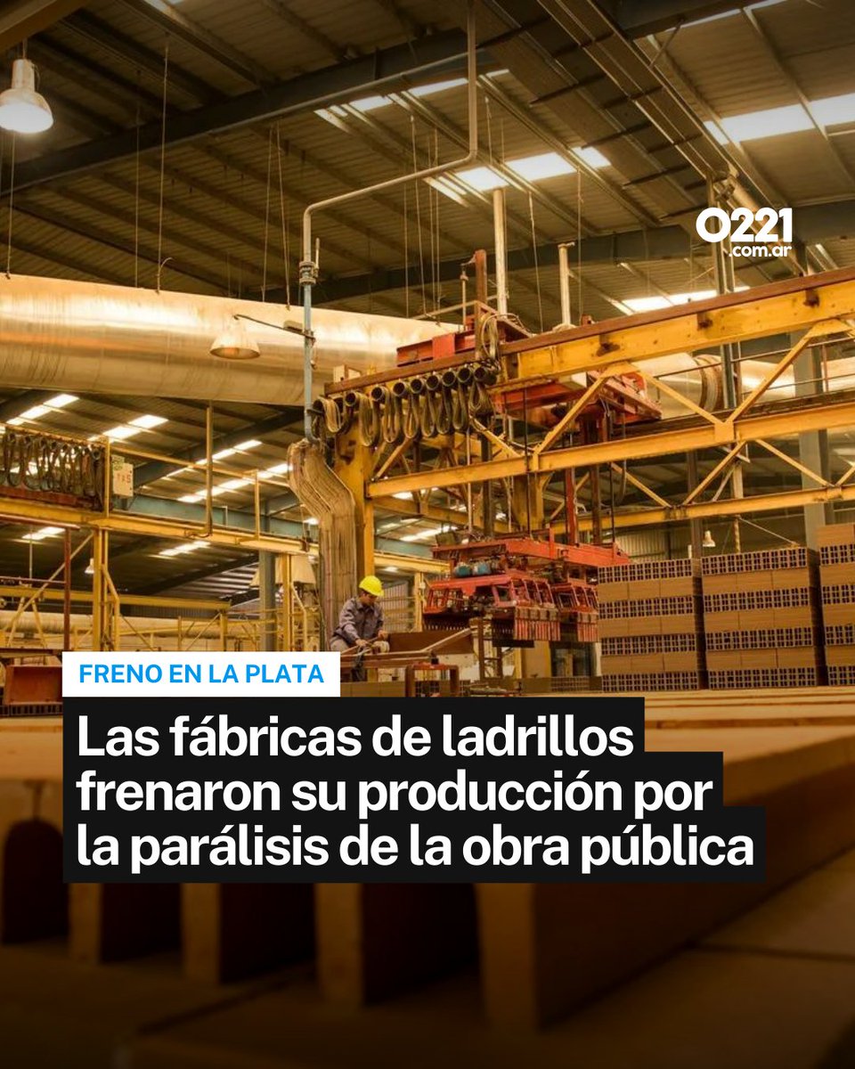 AJUSTE 🧱📊 Las dos fábricas de ladrillo de #LaPlata frenaron su producción como consecuencia de las políticas que impulsa el Gobierno nacional que frenó la actividad y generó una recesión.