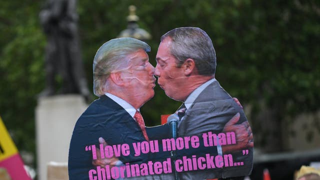 Farage chickened out of the General Election to help his mate Trump Now he can visit him in jail, help him slop out #LockHimUp #MAGAMELTDOWN