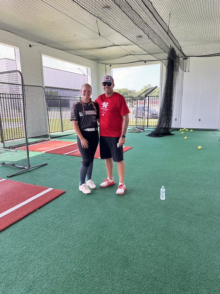 Had an amazing time with <a href="/nicholls_sb/">Nicholls Softball</a> this past weekend! Big thanks to <a href="/JackNLucysDad/">Justin lewis</a> and <a href="/CoachRonFrost/">Coach Ron</a> for putting on an amazing camp! Can’t wait to go back! ❤️