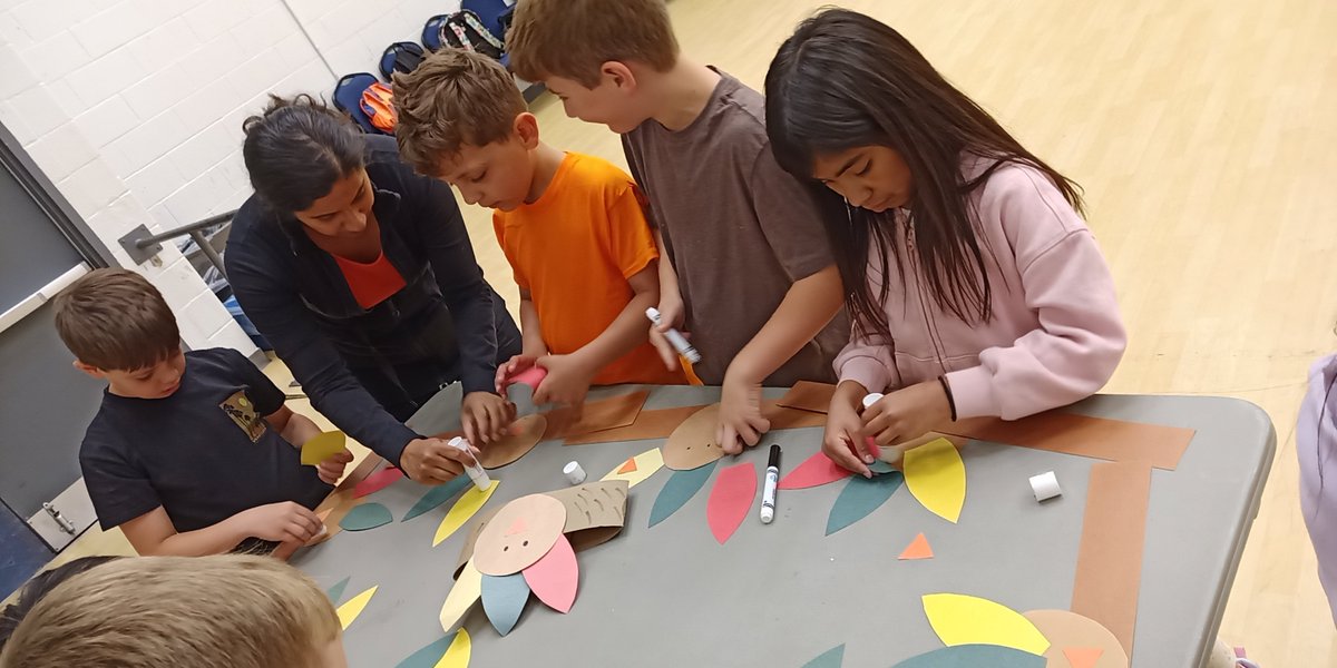Mrs. DiNardo's Grade 4/5 Class tweet media