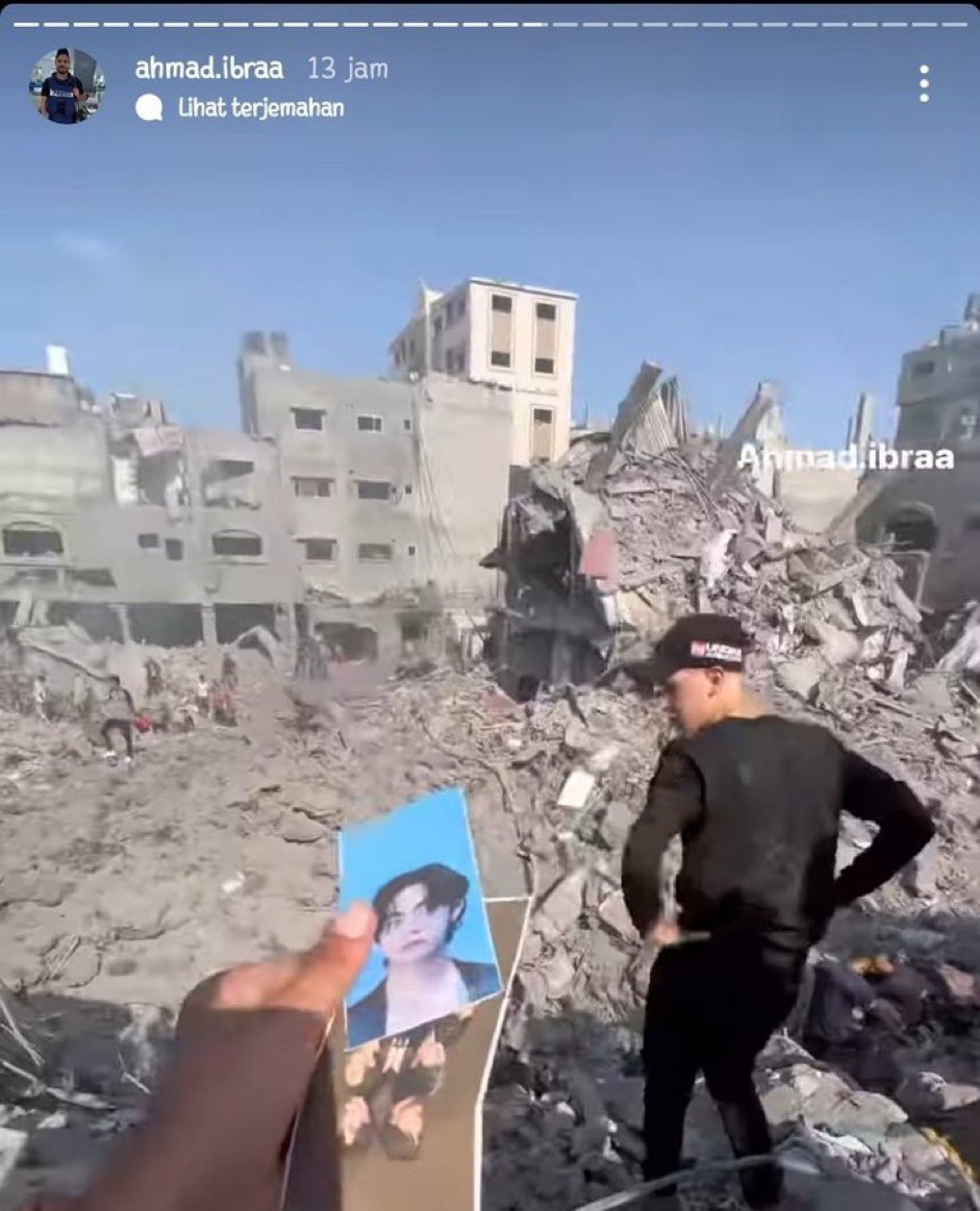 UndiagnosedIsh_'s tweet photo. BTS! Your Armys in Gaza also matter! They had dreams and hopes like everyone else! They can no longer speak for themselves, the genocide silenced their voices! But they deserve your support and love. Please don’t disappoint them.

@BTS_twt 
#SpeakYourselfBTS https://t.co/iRhaeXt2Jz