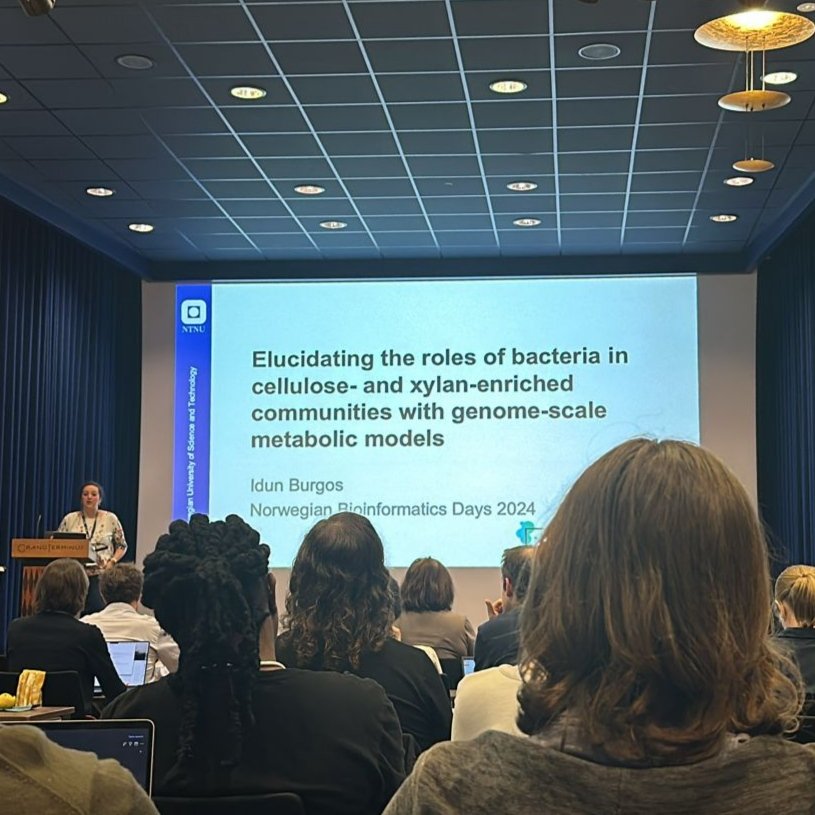 <a href="/IdunBurgos/">Idun Maria Tokvam Burgos</a> presenting her work on the <a href="/Cell4C/">Cell4Chem</a> project at #NBD24 🙂