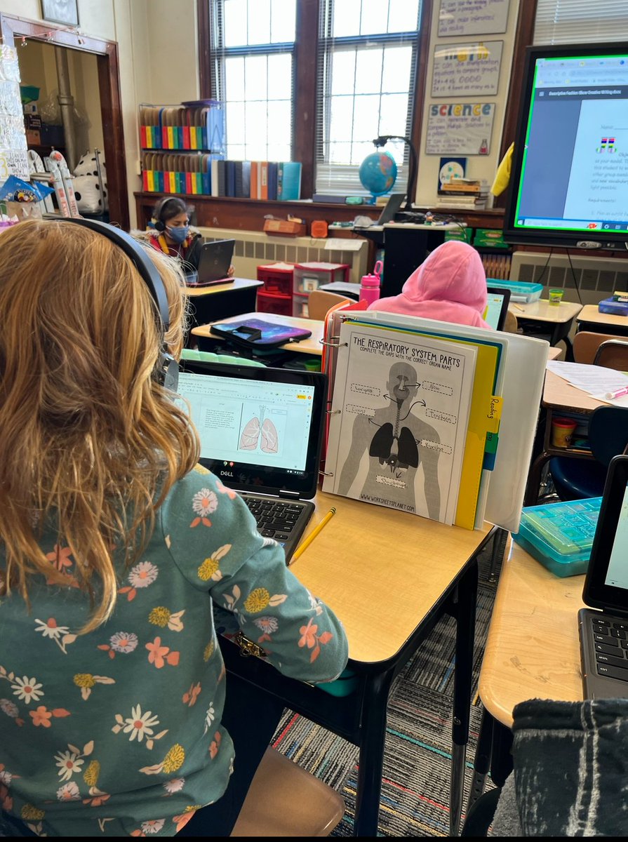 Body Systems Rock! #UDLinAction
Forget reports! These students became body system experts &amp; built a website to teach their community!
#NMUDL #UDL