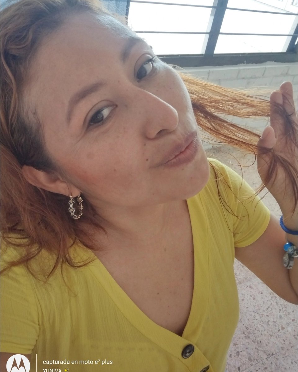 shitara1415's tweet photo. Se feliz pase lo pase 🥰 https://t.co/vGGlN4UqDL