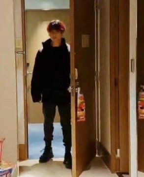 🍉🍉 buwanatello 🍉🍉 (@heybuwan) on Twitter photo 