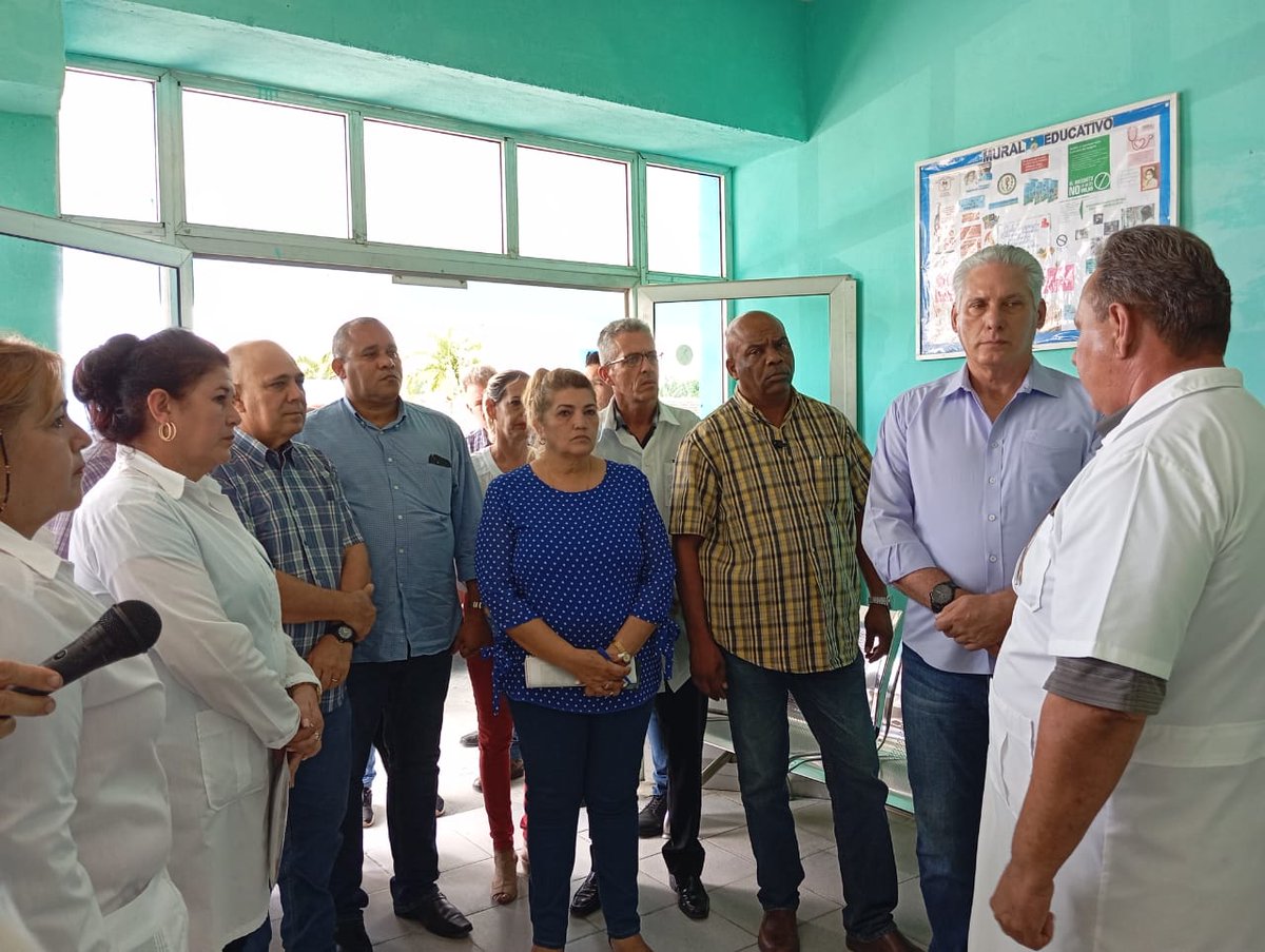 Reconocimos los resultados que ostenta el Policlínico Docente 'Doctor Mario Muñoz Monroy' en el Programa Materno infantil. Fue gratificante dialogar con su colectivo que brinda servicios a cerca de 9 mil habitantes del área de Salud de Venegas. #UnidosXCuba.