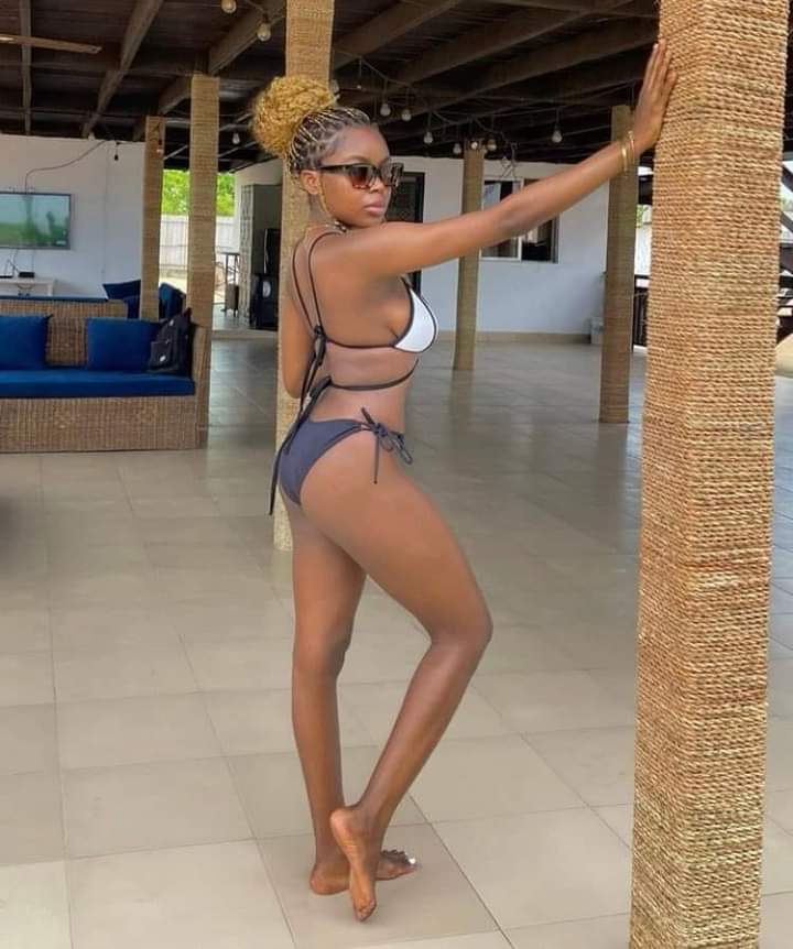 Re_Ac_Tor_MEME's tweet photo. Saida Boj: Do you think these legs are worth 20M or 20k? https://t.co/Mnw5FviFsC