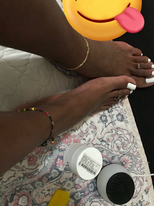 Ima roll up and take a power nap https://t.co/pBkSTbvfAp