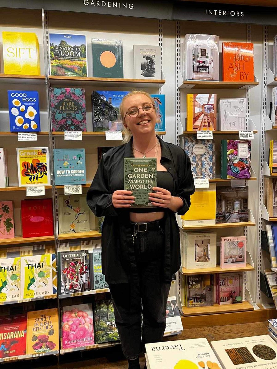 One Garden Against the World has landed!!! Thanks to my little sis Anna for buying the first copy from @WaterstonesPicc - they only came in this morning!!