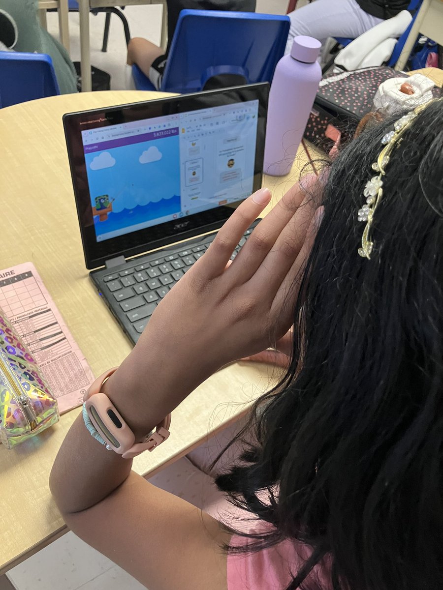 Les 6e partagent ce qu’ils ont appris sur la francophonie au Canada à partir d’un Blooket! <a href="/StMartinOCSB/">St. Martin de Porres School</a> <a href="/ocsbBonjour/">𝕂 𝕥𝕠 𝟙𝟚 𝔽ℝ𝔼ℕℂℍ at the OCSB</a> #ocsbFSL