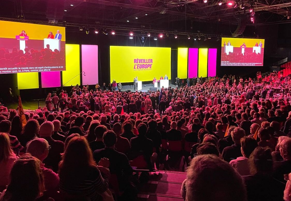 🔥🔥4000 personnes à Paris au Zénith pour #ReveillerLEurope avec Raphaël Glucksmann 

#JeVoteGlucksmann