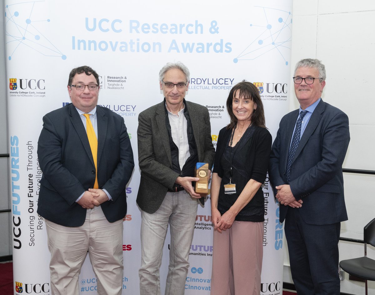 💫UCC Research & Innovation Awards! Congratulations to our #CoMH awardees: - Prof. Patricia Leahy-Warren @Pleahy_w @uccnursmid - Prof. Christian Waeber @ProfCWaeber -UCC Dementia Palliative Care Research Team @nicola_cornally @SuzanneTimmon18 @ihartigan - @CergenX