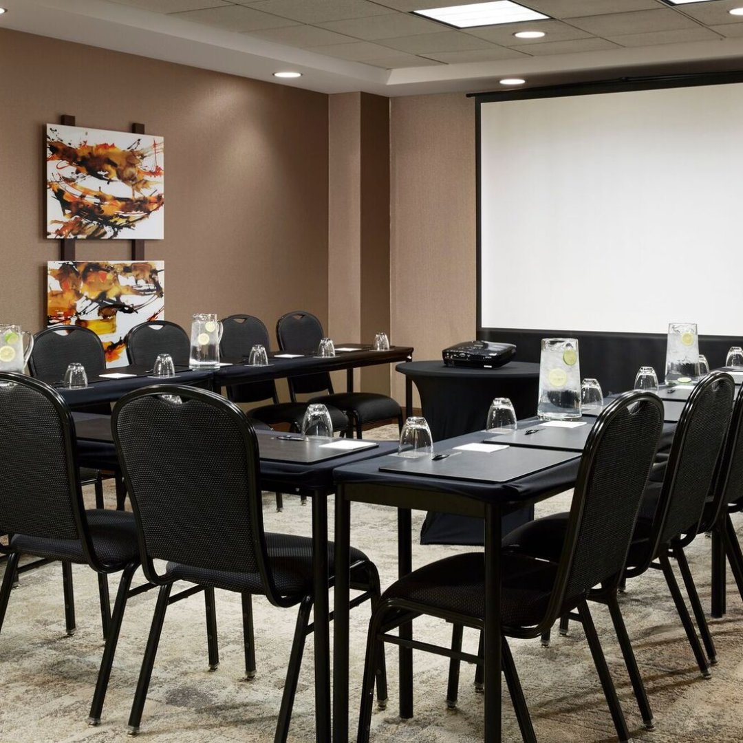 Elevate your next meeting with the modern amenities of AC Hotel Chicago Downtown. Our sleek and stylish event spaces are perfect for hosting a seamless and productive gathering.