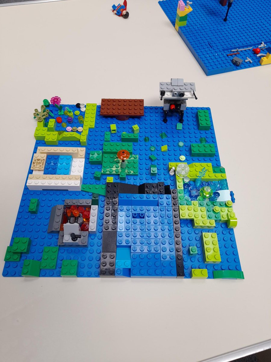 MonHubs's tweet image. We had another great morning in Caldicot Hub yesterday with our Lego Workshop! The creativity and imagination from all the participants was amazing! Check out some of the brilliant creations they came up with. We look forward to seeing you next time 😊🚀🏰 #LegoFun #halftermfun