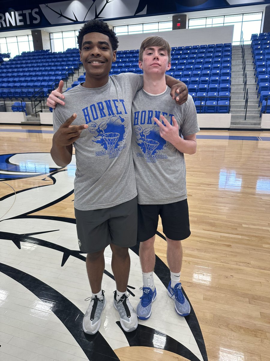 Camarion Bead (@camarionbead23) on Twitter photo I had great experience this week at the camp, had some great kids come in and compete and really showcase their abilities, very grateful to be put in this position and be a role model to the youth. <a href="/CoachBelcher25/">Adam Belcher</a> @BryantHS_B <a href="/TCUBasketball/">TCU Men's Basketball</a> <a href="/BeadSidney/">Sidney Bead</a> <a href="/GradyMajors/">Grady Majors</a> I had great experience this week at the camp, had some great kids come in and compete and really showcase their abilities, very grateful to be put in this position and be a role model to the youth. <a href="/CoachBelcher25/">Adam Belcher</a> @BryantHS_B <a href="/TCUBasketball/">TCU Men's Basketball</a> <a href="/BeadSidney/">Sidney Bead</a> <a href="/GradyMajors/">Grady Majors</a>