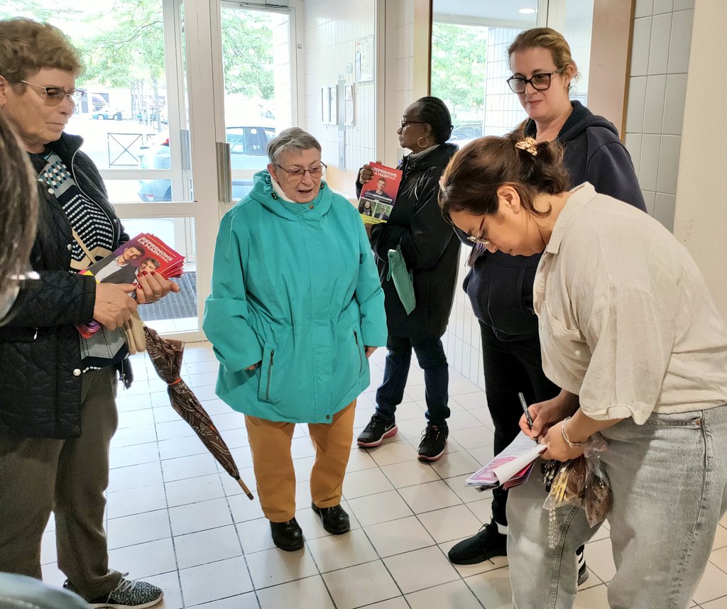 De plus en plus dur de joindre les deux bouts avec le prix de l'énergie qui explose ?
Marre de se priver sur les loisirs, sur les vacances, sur la qualité de l'alimentation ?
Pour faire un pas de plus vers un changement de société, le 9 juin, votez Léon Deffontaines !
#avecLéon