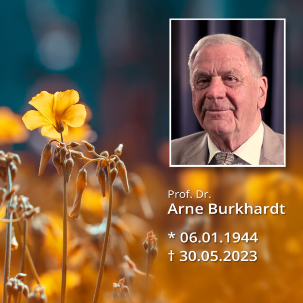 ✨ In Erinnerung an Prof. Dr. Arne Burkhardt

Prof. Burkhardt war ein außergewöhnlich begabter Arzt und Wissenschaftler.

Ein bemerkenswerter Mann mit Integrität und Mut!
D A N K E  FÜR ALLES!✨️