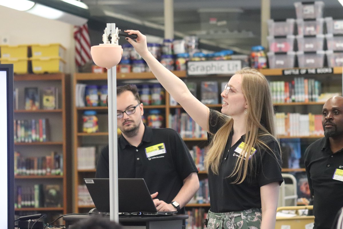 Collins Aerospace gave students a crash course on the physics of collision safety during a recent Lunch-and-Learn workshop at Hanes Magnet Middle School! Learn more on our website at tinyurl.com/yc4hr73f. #wsfcs @HanesMagnetScho