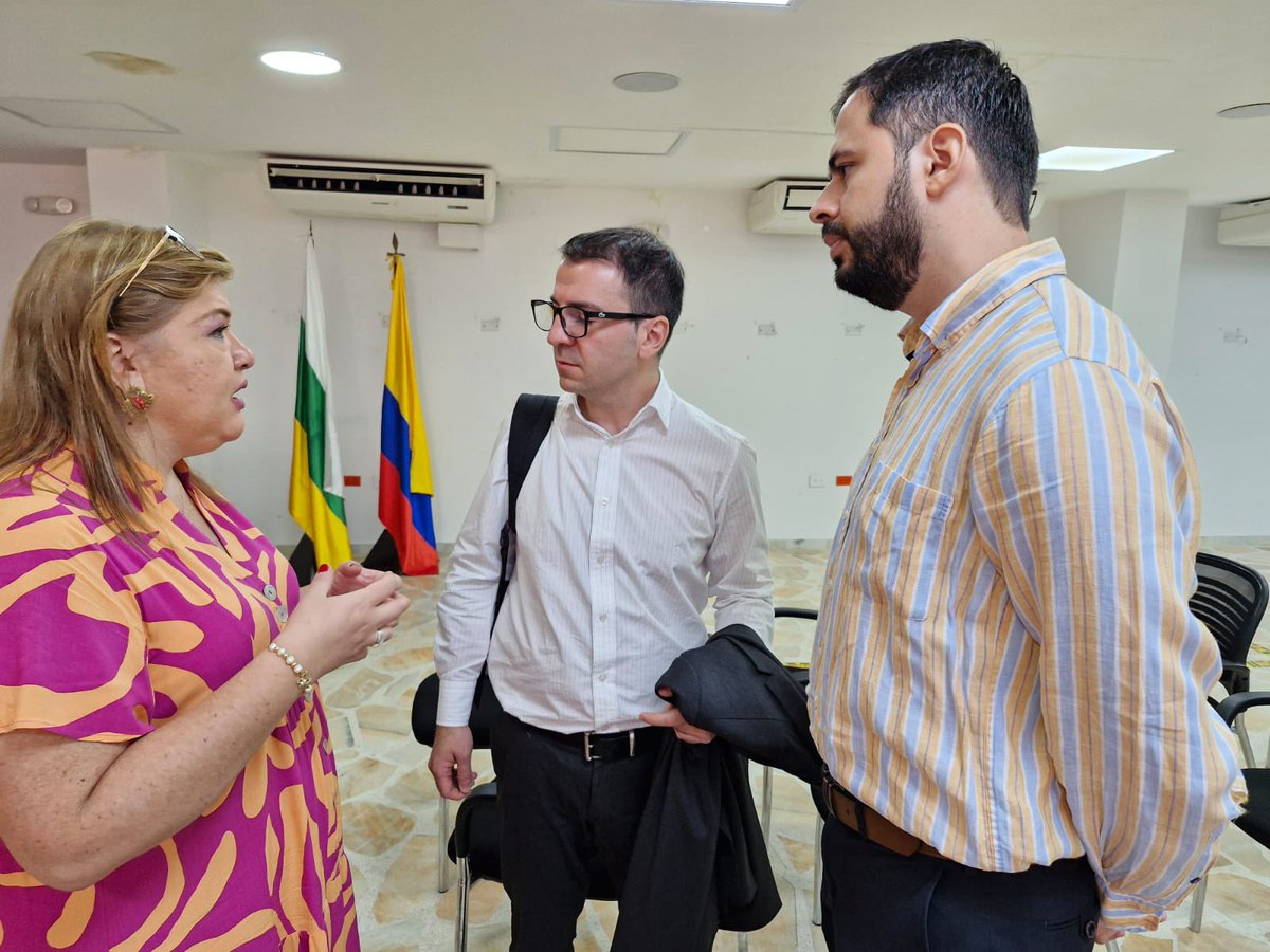 Amgasca's tweet photo. #Entérate | Hoy participé en la socialización del plan ‘Piloto de Articulación para la Competitividad a nivel
Territorial’, evento liderado por @DNP_Colombia y @HuilaGob y que busca implementar acciones orientadas a impulsar el desarrollo económico regional. https://t.co/FXKBWNxebZ