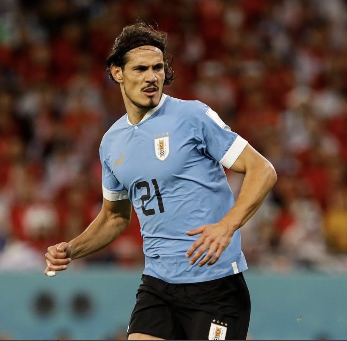 🚨🇺🇾 Official: Edinson Cavani retires from international football with Uruguay.