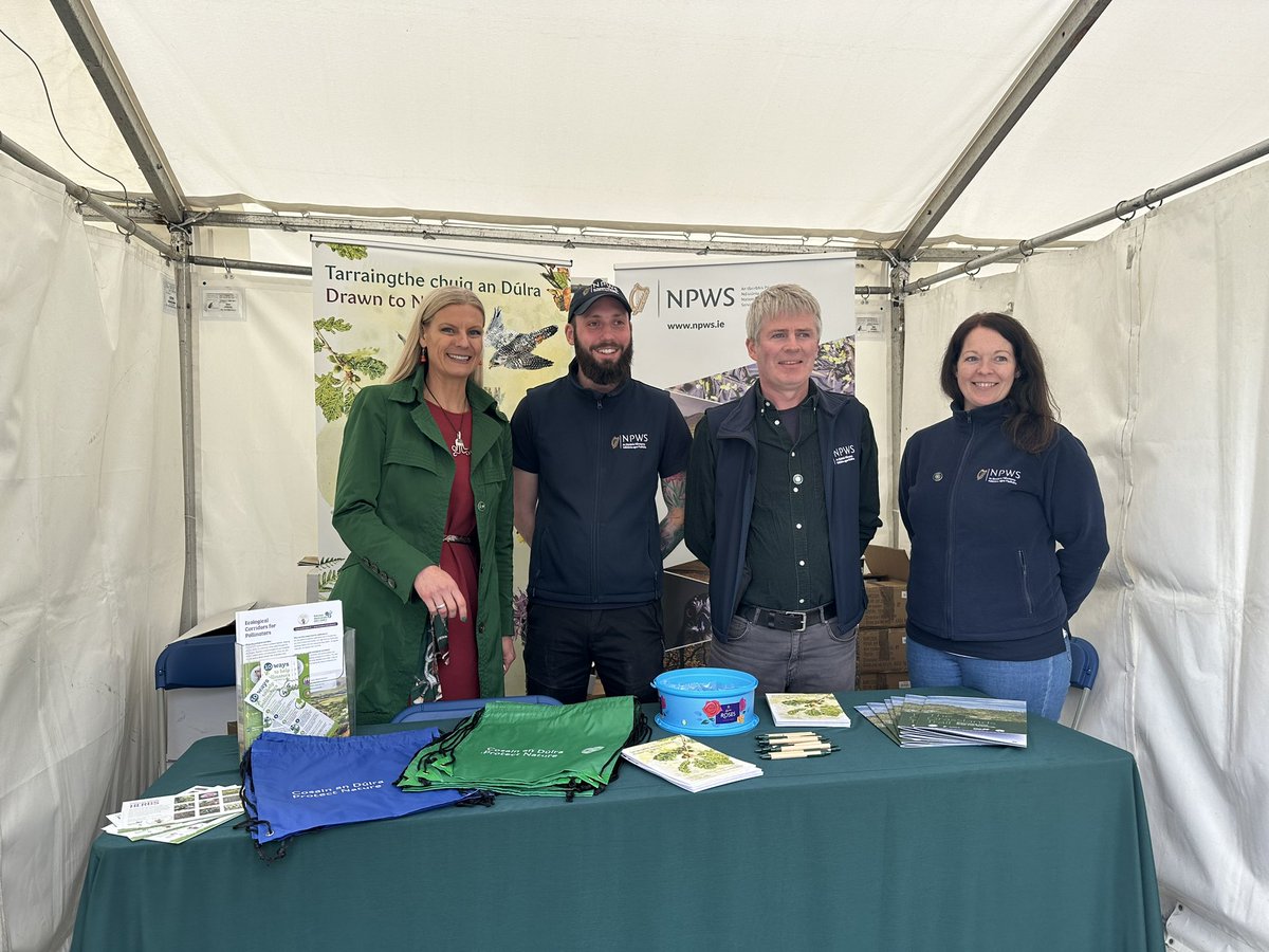 Delighted to welcome @noonan_malcolm and @pippa_hackett to our stand at @BordBiaBloom this afternoon!