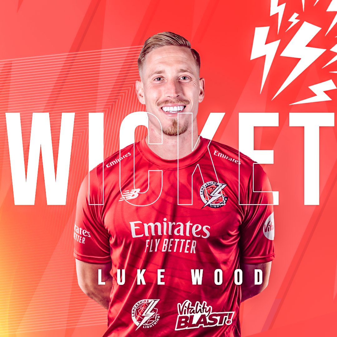 WOODY! 😍 Our first wicket of the 2024 Blast comes from @lwood_95 as Lees top edges high and is caught well by Aspinwall! 13-1 (2.3) Watch LIVE on #LancsTV! 💻➡️ bit.ly/LANvsDUR ⚡️ #LightningStrikes