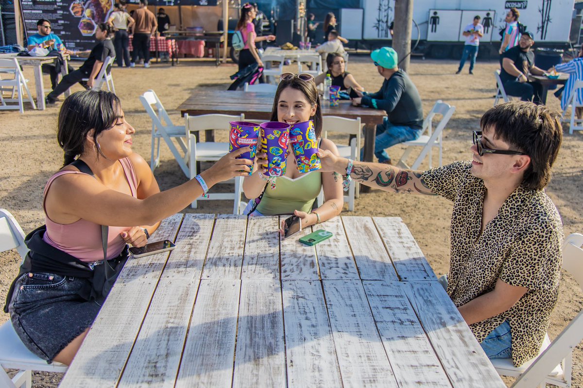 #TecatePeninsula es el mejor lugar para brindar por los buenos momentos 🍻