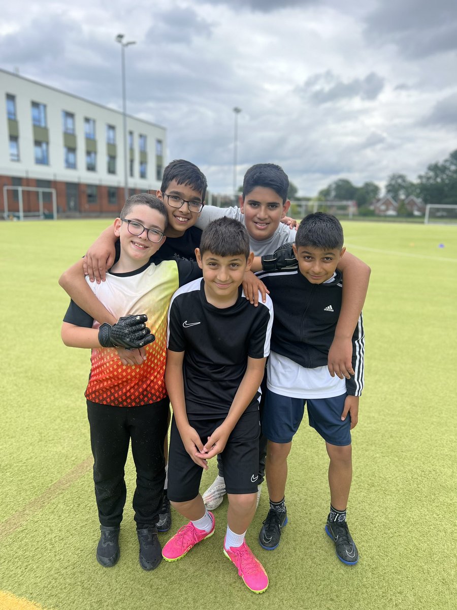 Sporttiersltd's tweet image. Our #halfterm Football Holiday Camp was great fun today, and we get to go again tomorrow. Let’s go. 💪🔥👏📈 #halftermactivities #halftermholiday #morethanchildcare