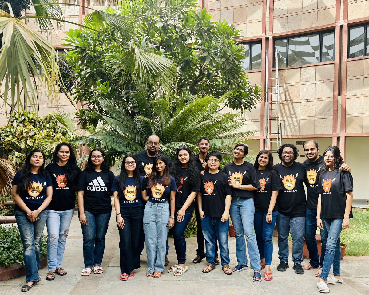 The “Oppressors” / neuro chemists/cell biologists of <a href="/DBT_NBRC/">BRIC-NBRC</a>  on a depressing hot Day .. 😁😁