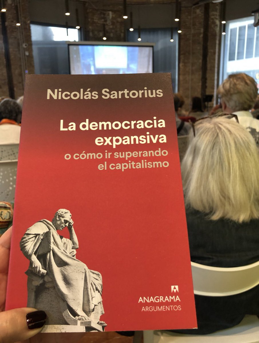 Tenemos que librar la batalla en Europa porque es allí donde está la lucha. El Estado de Bienestar no es sostenible en un mundo global si no lo elevamos a nivel europeo. Hay que unificar la lucha social! Nicolás Sartorius presenta ‘La democracia expansiva’ en el #EspaiAssemblea.