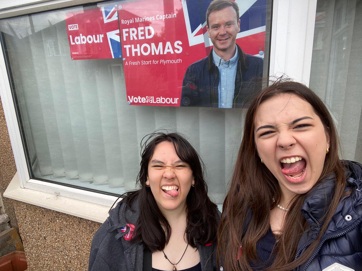 Absolutely honoured to show my bestie Bella the canvassing ropes 🥺 the more young people involved, the better!

How can I not praise the phenomenal YL presence there was across the wards we campaigned in today?! Amazing job🌹❤

Lets get @FredThomasUK elected!!!

#votelabour