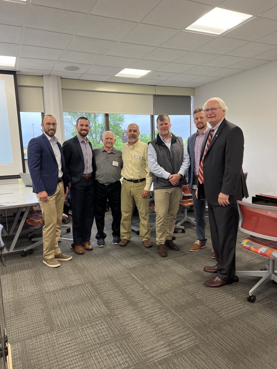 ferrispharmacy's tweet photo. ⭐️ 2024 Pharmacy Spring Seminar Recap ⭐️ 

We had an incredible time at the 71st Annual Pharmacy Spring Seminar held on May 20th and 21st @ferrispharmacy! Here are some highlights from this enriching event! 👏 #FerrisForward #FerrisPharmD #ForPharmacy https://t.co/FEwes2fWq0