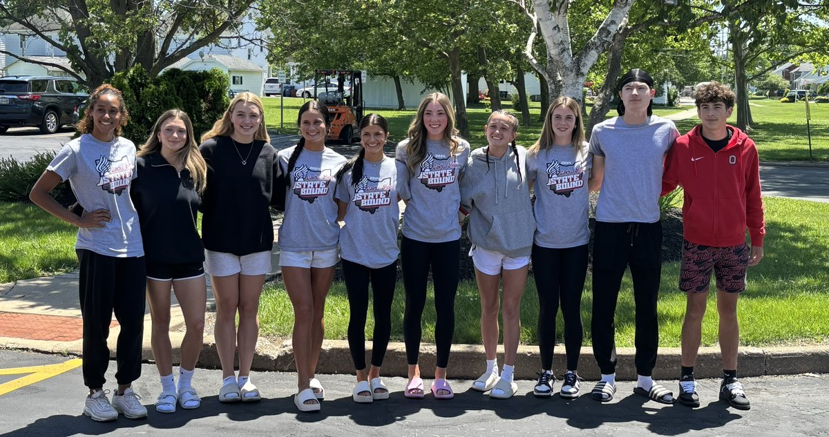 State Send Off☑️
Good Luck to Ella, Lilly, Kate, Brooke, Hallie, Amerie, Jonah, &amp; Wyatt at the OHSAA State Track &amp; Field Championships.  See you in Dayton 👋👋👋👏👏👏
#GoRed 🅱️