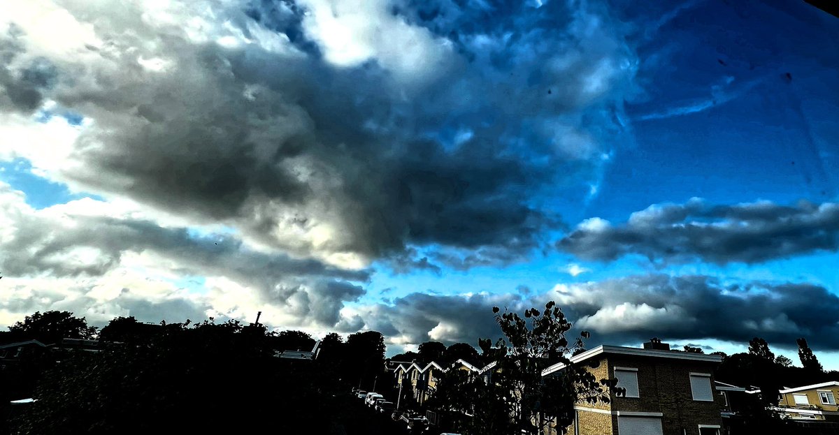 #Clouds, #CloudPorn, #SkyPainting, #Nature, #Photo, #Photography, #Photograph, #Photographer, #Photoscape, #PhotoShare, #ShotOniPhone, #PhotographyIsLife, #PhotographyLover, #ShotWithLove, #iCatching, #AGameOfTones, #ThroughMyEyes.