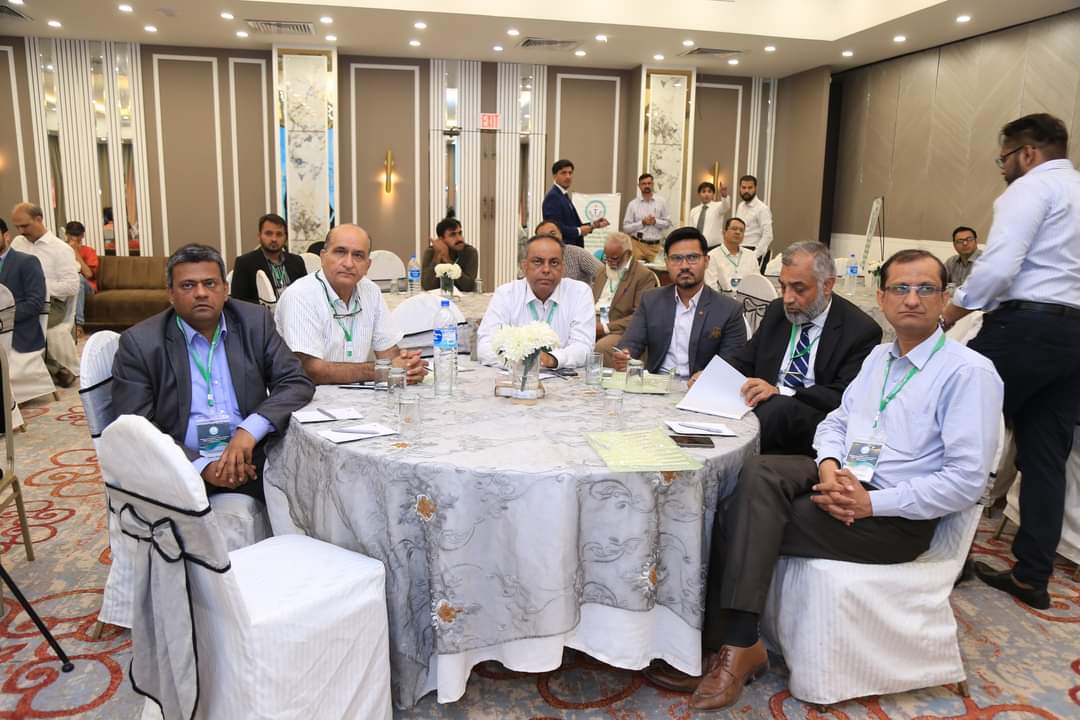 sdequee's tweet photo. Attending Sindh HEC 2nd ORIC Workshop at Regent Plaza https://t.co/VeKQeQq3pF