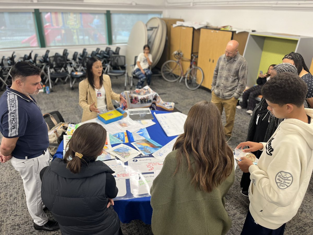devonsmith67's tweet image. High engagement combined with deep learning and integrated curriculum designs at the recent Project-Based Learning Teacher Cohort Exhibition of Learning.  Teachers joyfully shared their transformative experiences with PBL design and facilitation! @SMMUSD