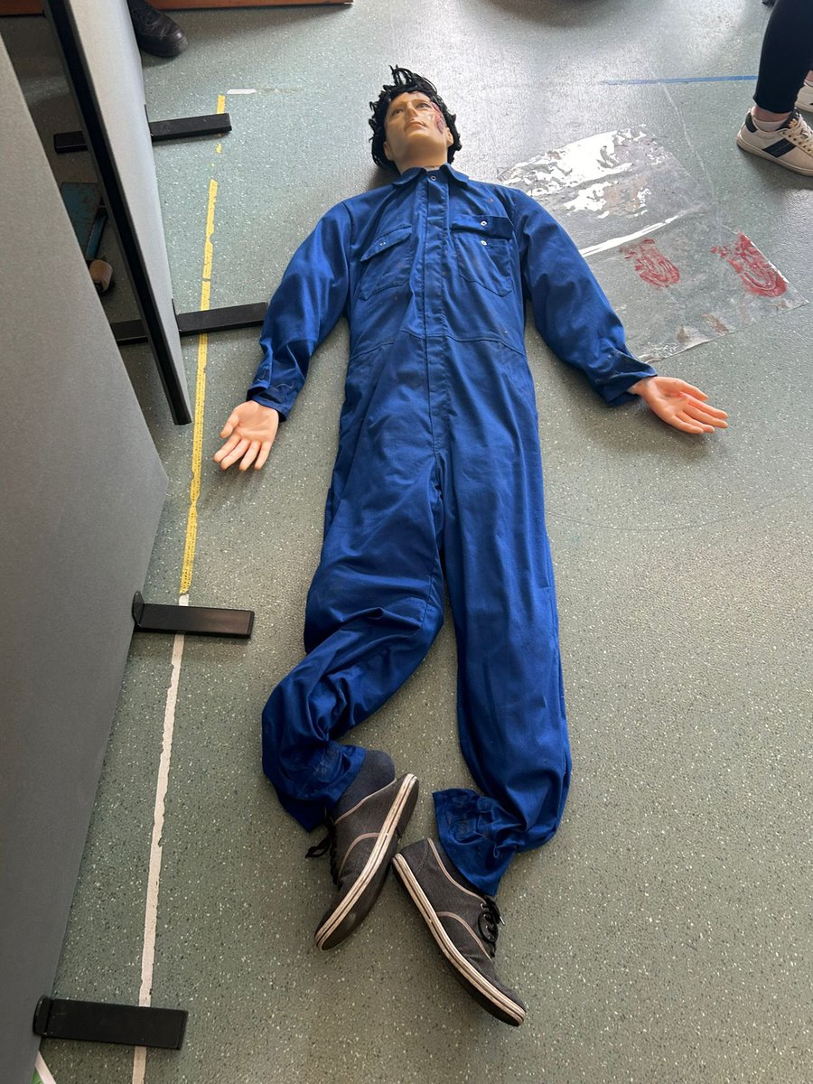 StonyDean's tweet image. Half term ended with a #stem day organised by the Science department. Activities included Forensic investigations, building a Hawker Hurricane with @shuttleworthtrust, a @McLarenF1 car workshop and more with a theme of ‘back to the future’ #sciencetechnologyengineeringmaths