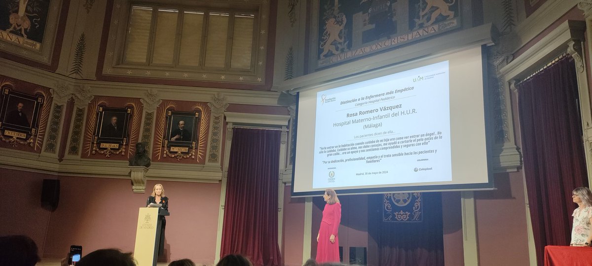 MNavarta's tweet photo. Enhorabuena a los premiados Dáma de la Lámpara 👏👏👏 , por ser enfermeras y enfermeros referentes en la atención a adultos y niños con procesos oncológicos; orgullosa de estos compañeros de profesión!! 👏👏 https://t.co/DxCfkhB4YP