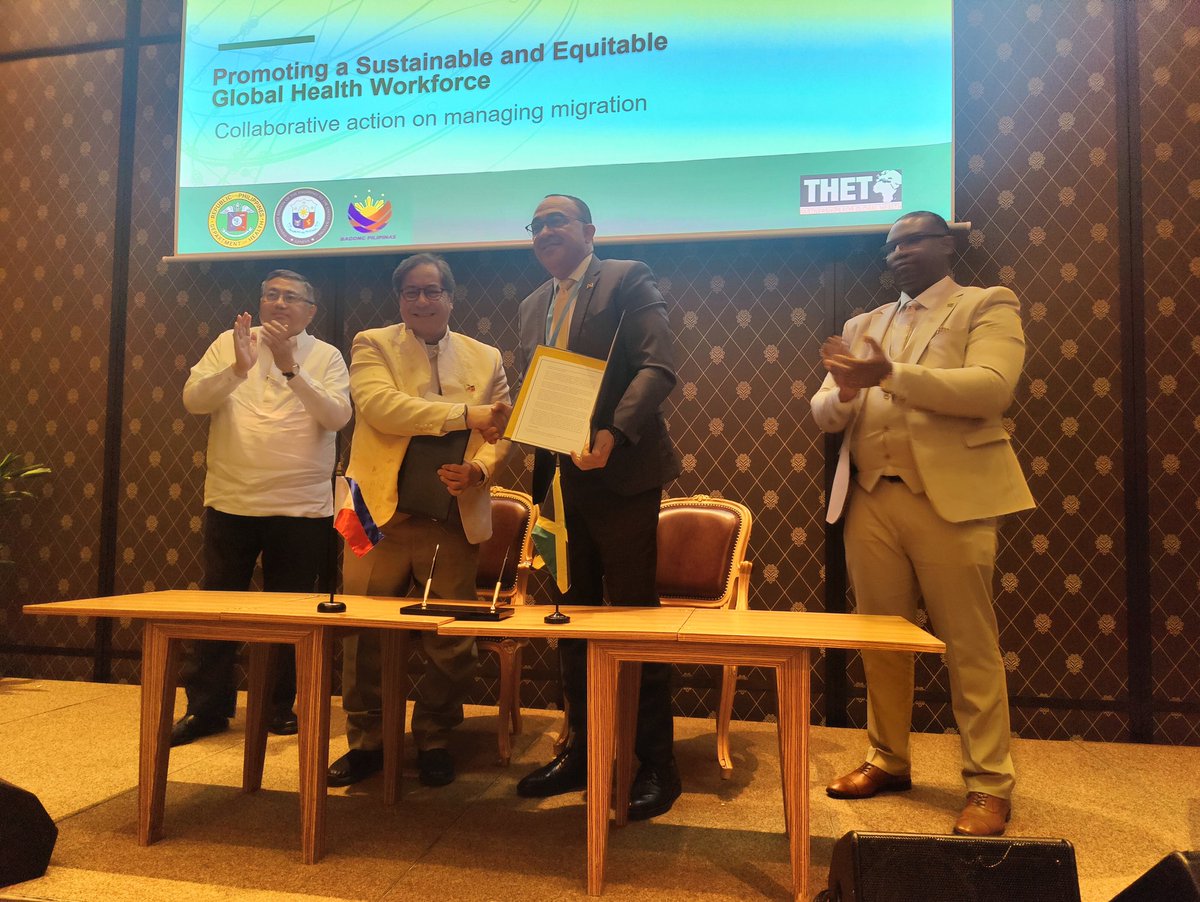 Working4H's tweet photo. Exciting surprise ending to rich #WHA77 #healthworker #migration discussion by @DOHgovph @THETlinks
🇵🇭🇯🇲 Sign collaboration agreement
faculty sharing
Clinical rotation
Health facility management
Biotech
Everything that advances getting #HealthForAll to the people who need it most https://t.co/gACzRIGb9d