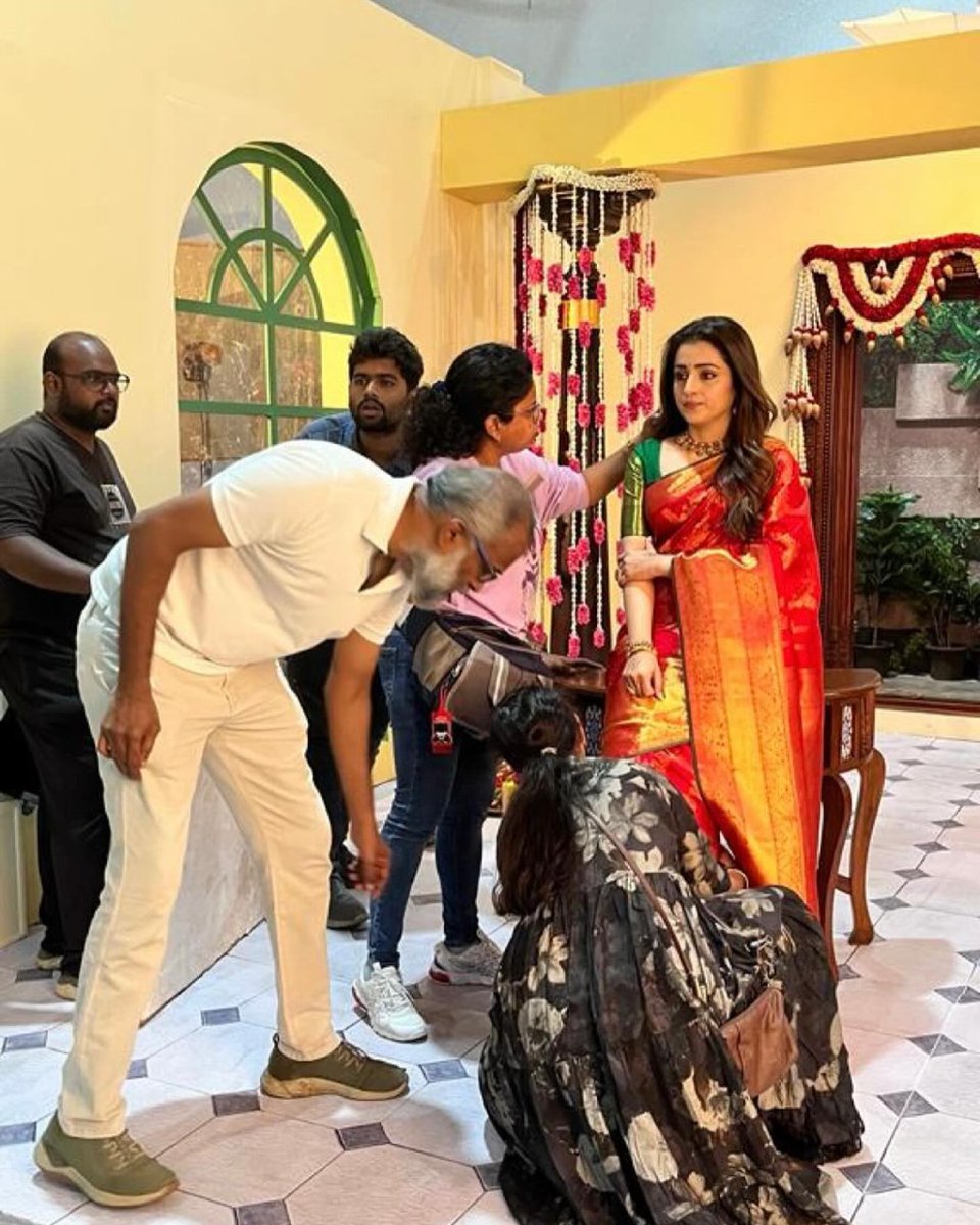 suniltrishaa's tweet photo. #Trisha #SouthQueentrisha 
#suniltrisha #pottys https://t.co/UNxahwWd4h