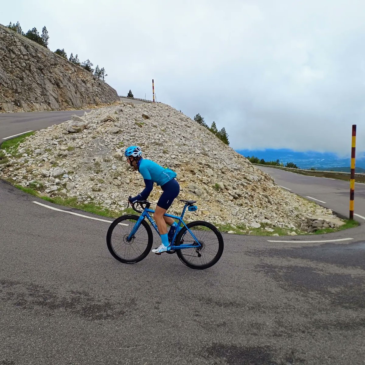 Mont Ventoux

A few big life goals ticked off today for members of <a href="/GSAvantiCC/">GS Avanti</a>. Some doing Ventoux for the first time, and others going on to become members of the illustrious Club des Cinglé du Mont Ventoux, by doing all 3 ascents on the same day.

 Congratulations to all!