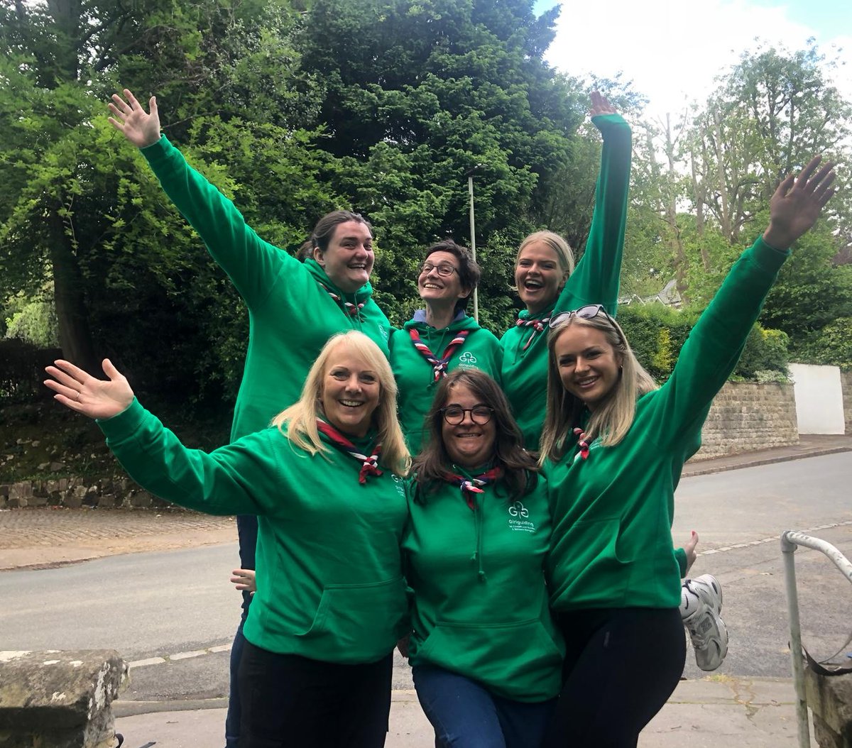 Helen BB tweet media