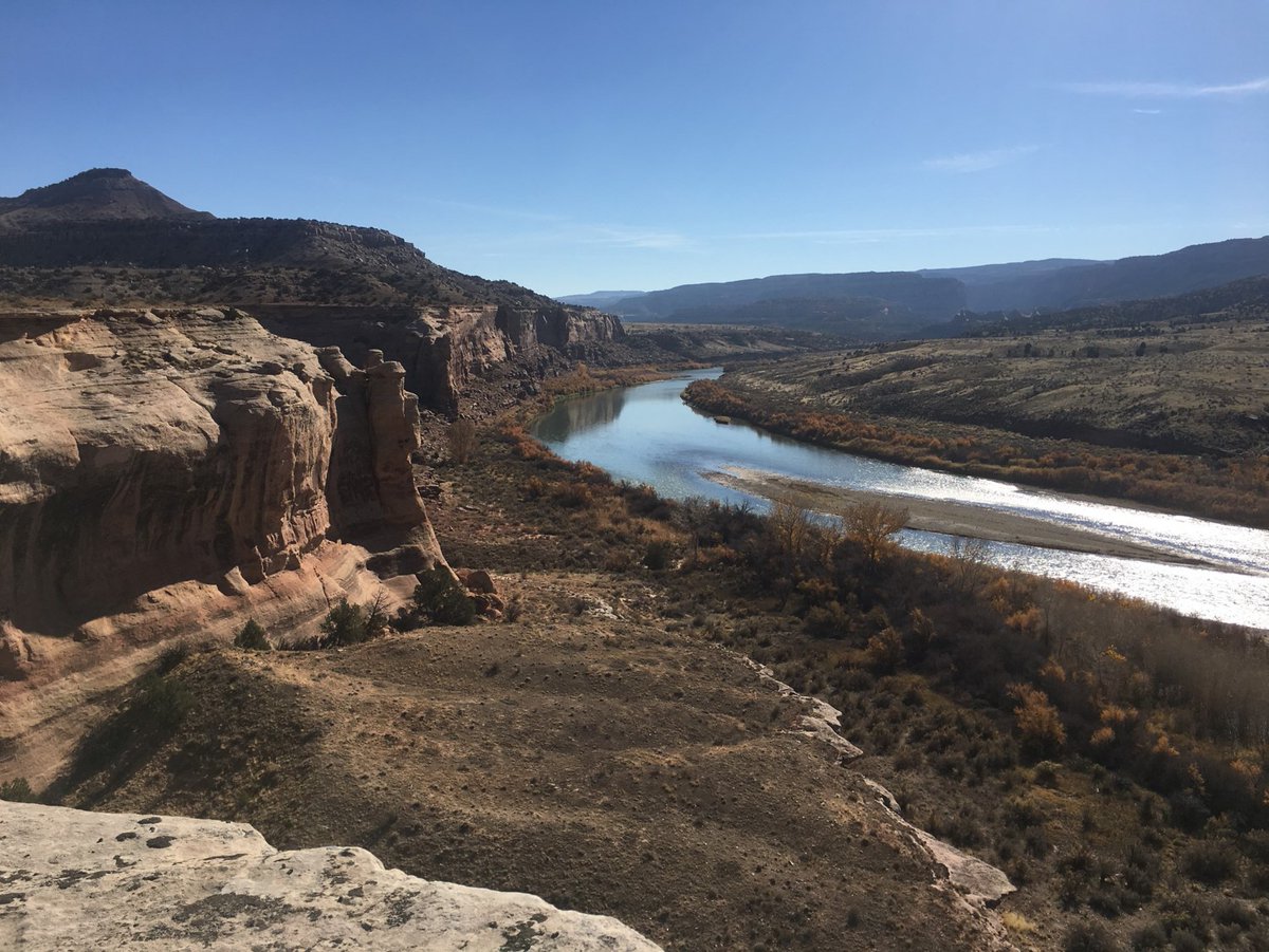 southwest_casc's tweet photo. It's hot!

For those of us in the Southwest, summer can be a little too much to handle. If you are still aching to get outdoors, consider visiting some of the higher-elevation areas in our part of the country! https://t.co/erHchrn5J5