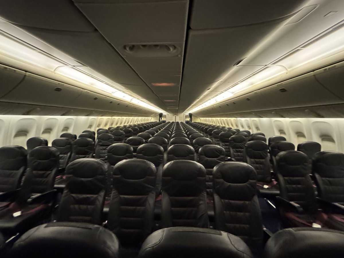 Fly_KansasCity's tweet photo. A @Boeing 777 just completed by @JetMidwest employees is ready for takeoff NONSTOP 7,286 miles from Kansas City to Jeddah, Saudi Arabia! The B777, tail number 9H-AZG, had 25,000 hours of major work, including going from 312 seats to 400. Track it!

https://t.co/tj3XLwV3Ys https://t.co/0r3ghMfWlO