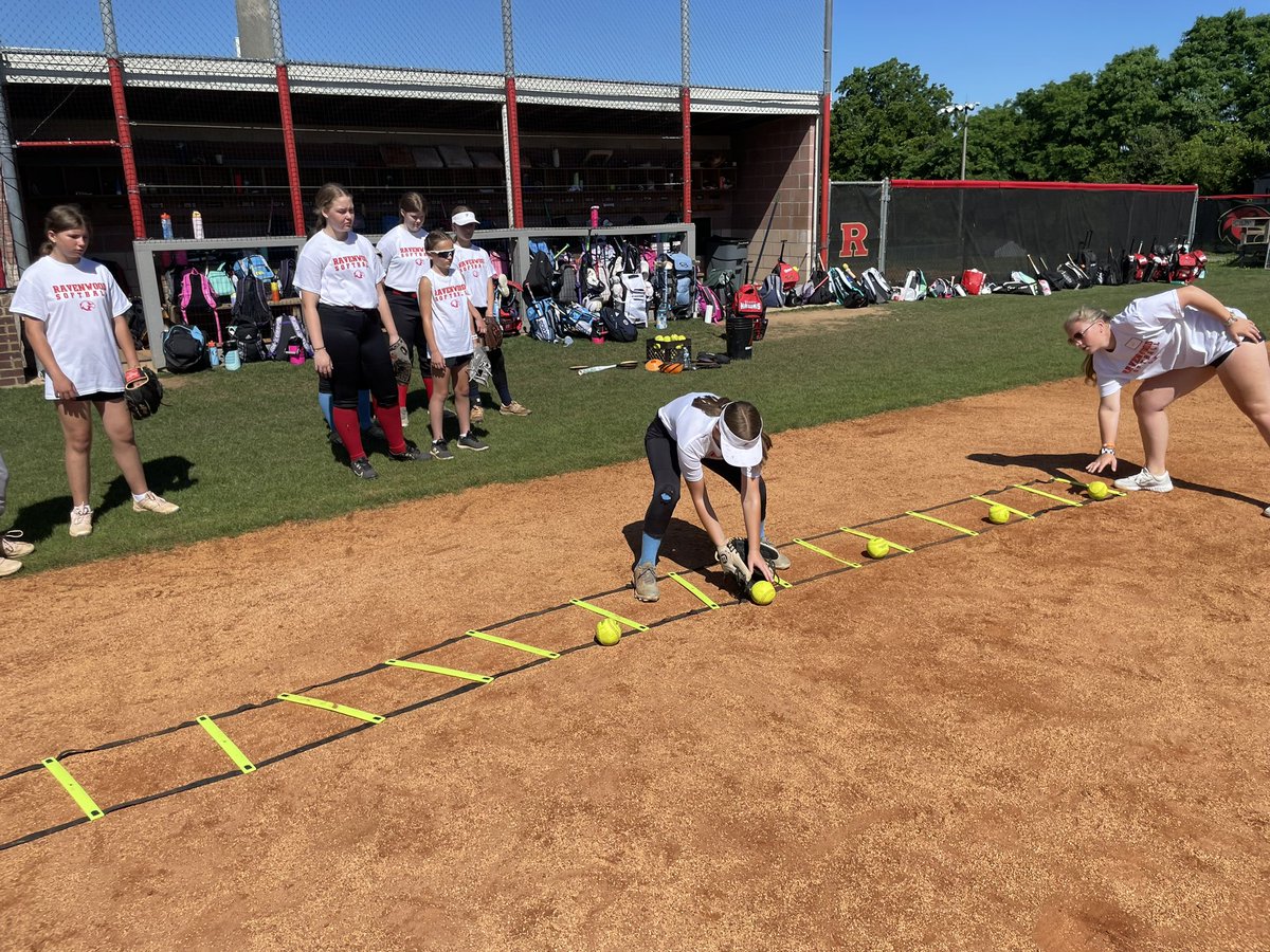 Ravenwood Softball tweet media