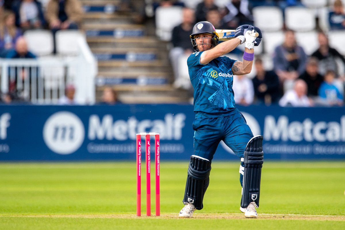 On the attack - @lloyddl2010 in action on his T20 debut for @DerbyshireCCC this evening at Northampton...