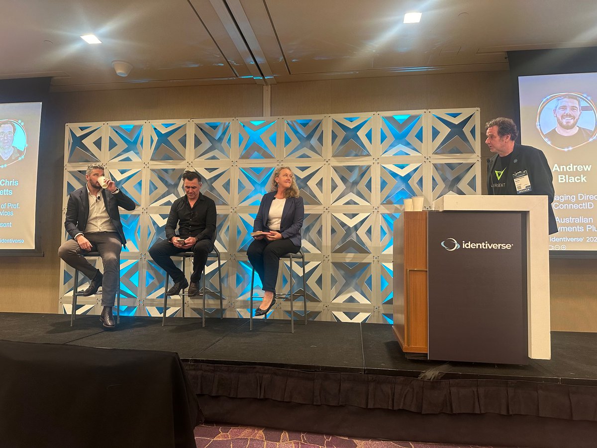 Olaf Grewe tweet media